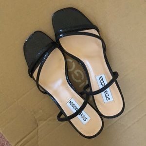 Steve Madden strappy kitten heels